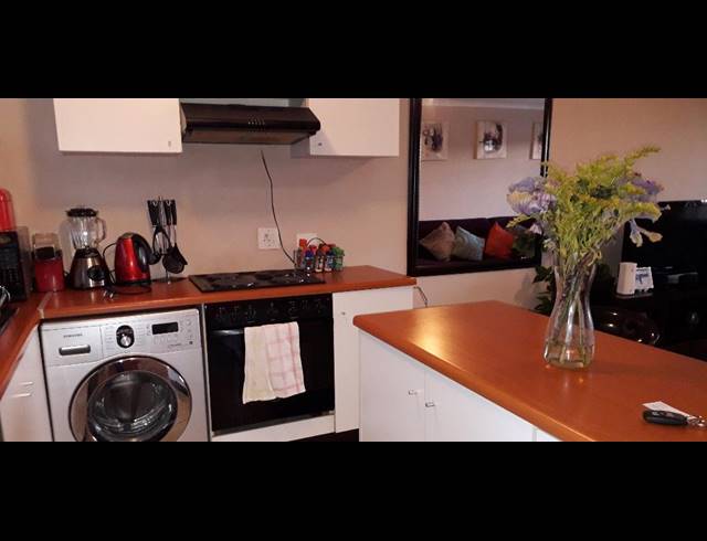 2 BEDROOM SIMPLEX RENTED IN CAVERSHAM GLEN
